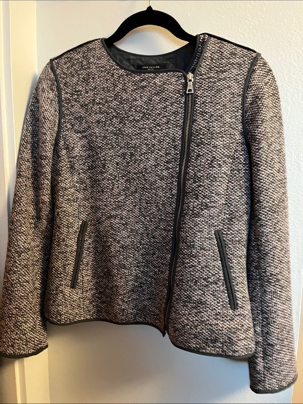 Ann Taylor Black & White Tweed Zip-Front Blazer